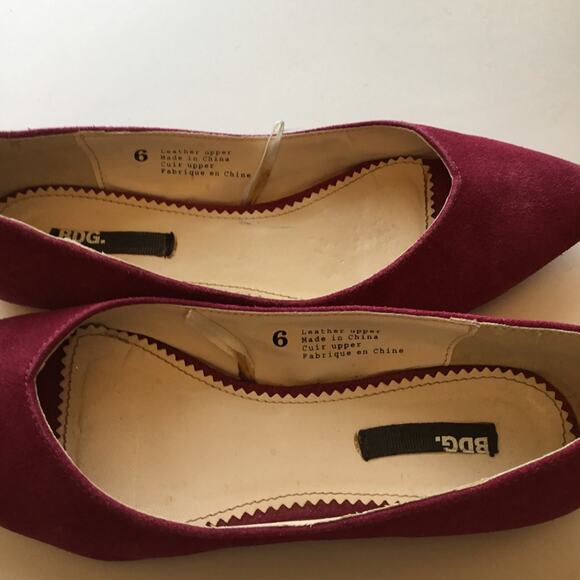 BDG Wine Suede Flat Shoes - Picture 5 of 5